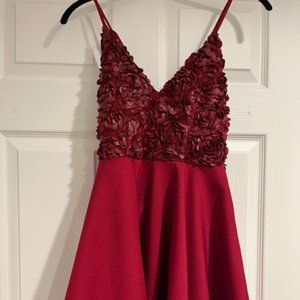 Formal dress homecoming size Medium